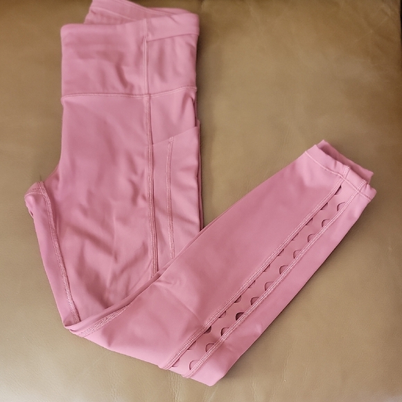 Athleta Pants - Athleta Blush Pink 7/8 Leggings